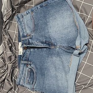 Medium wash RSQ shorts